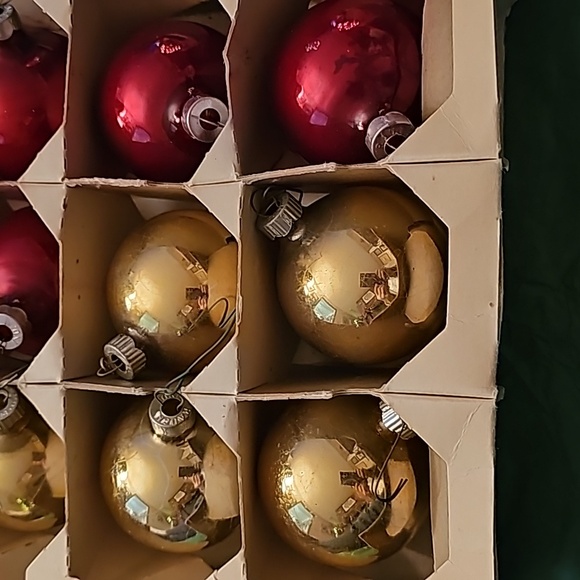 CHRISTMAS Bulbs Ornaments Glass Lot 12 - Picture 6 of 9